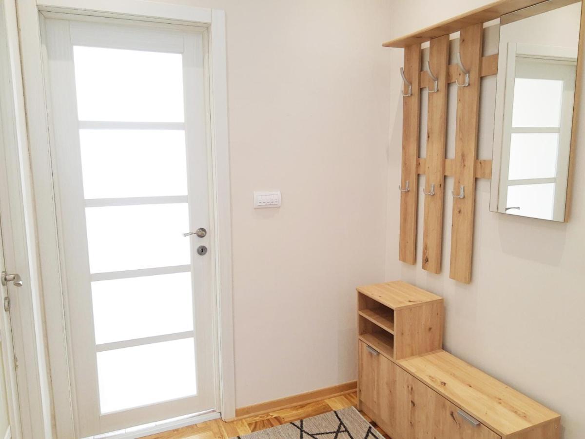 Appartamento Kalemegra Belgrado Esterno foto