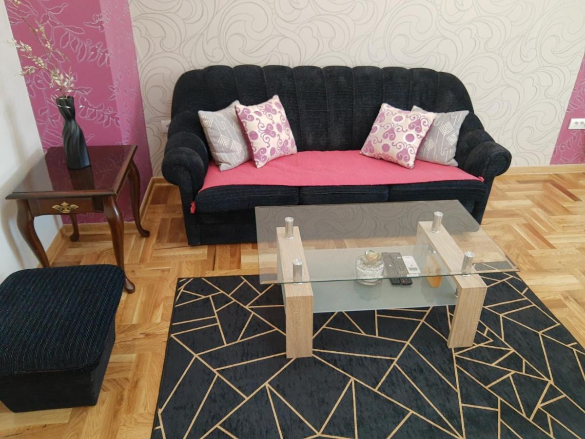 Appartamento Kalemegra Belgrado Esterno foto